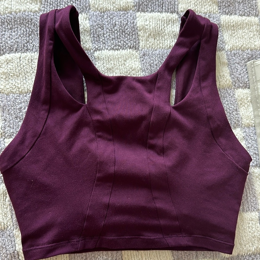 Alo Yoga Tank